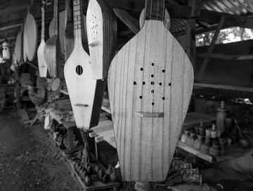 Georgian lutes hanging on a wall.